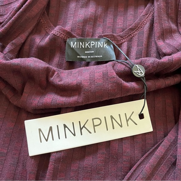 NWT MINKPINK Nora Ribbed Waist Tie Maroon Side Slit Midi Dress Size Medium - Picture 10 of 11